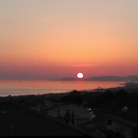 B&B Vista Mare Montignano ภายนอก รูปภาพ